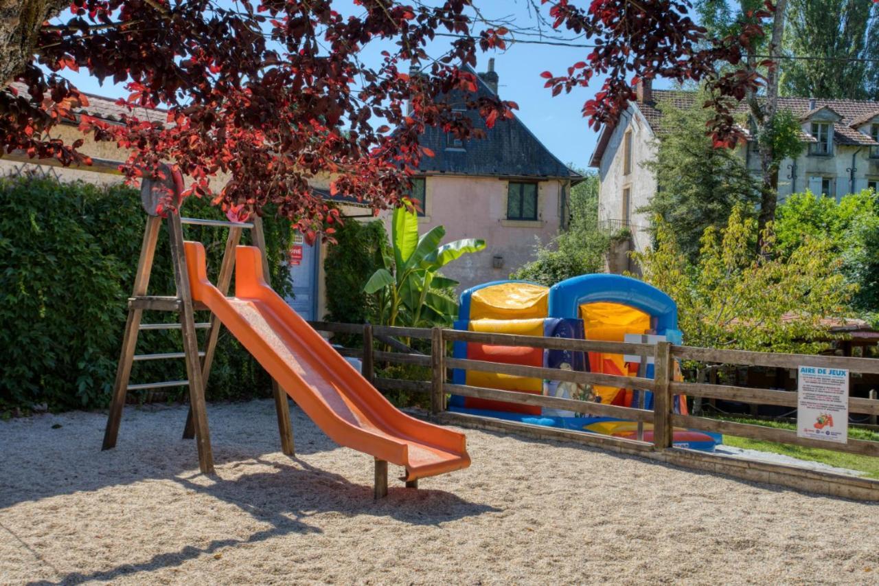 Le Moulin Du Bleufond Hotel Montignac-Lascaux Exterior photo